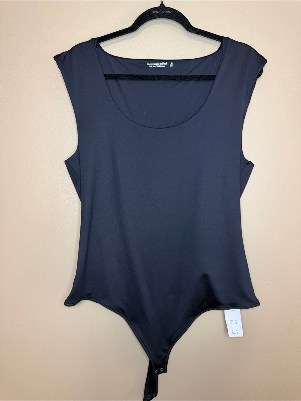 NWT Abercrombie & Fitch Black Scoop Neck Sleeveless Bodysuit